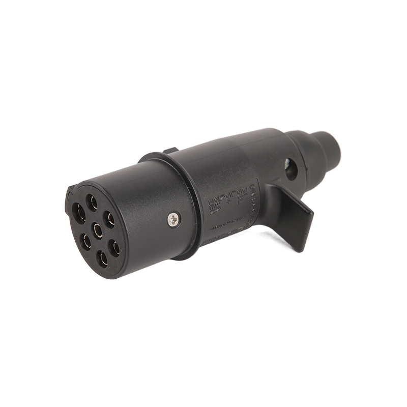 7-polig plastplugg JH080