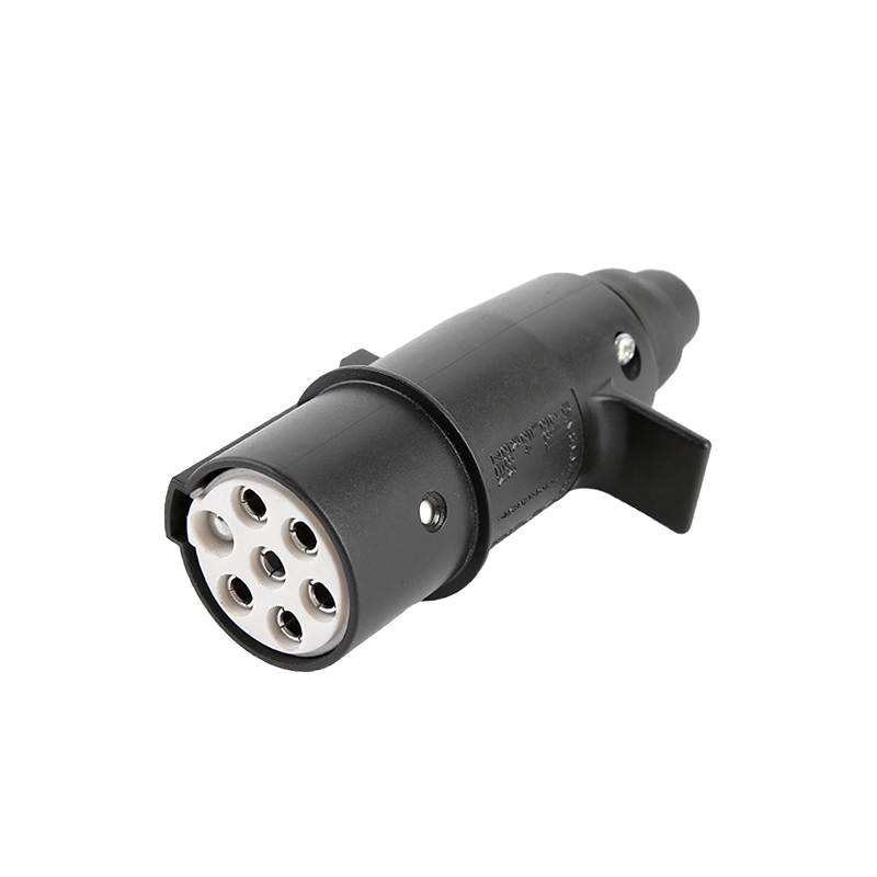 7-polig plastplugg JH025-B